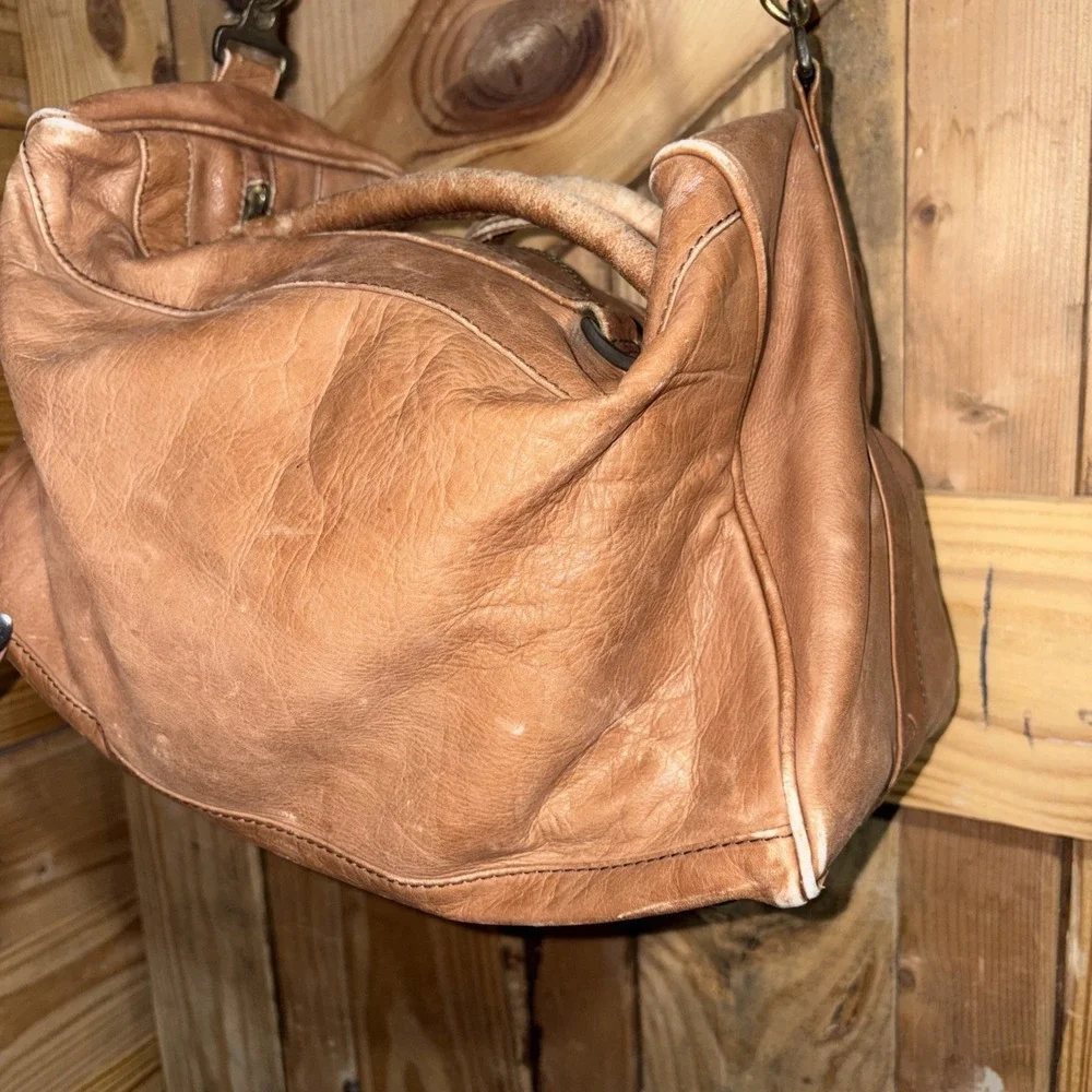 Vtg Tumi Full Grain Leather Tan Duffel Satchel Bag Crossbody Removable Strap